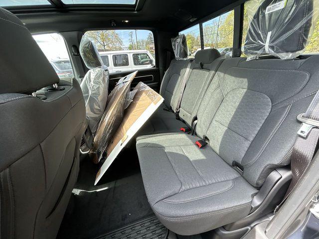 2026 Ram 1500 Big Horn Crew Cab 4x4 5'7" Box