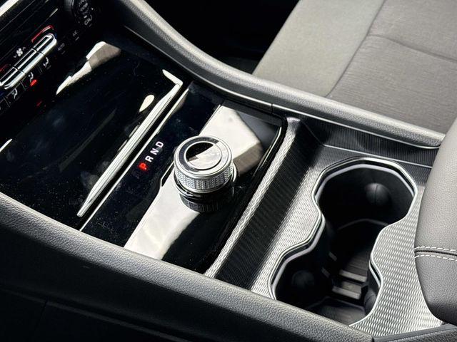 2026 Jeep Grand Cherokee Laredo 4x4