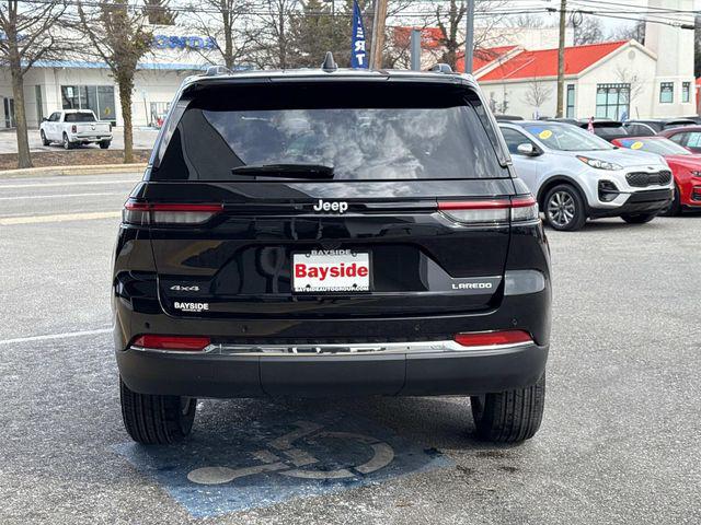 2026 Jeep Grand Cherokee Laredo 4x4