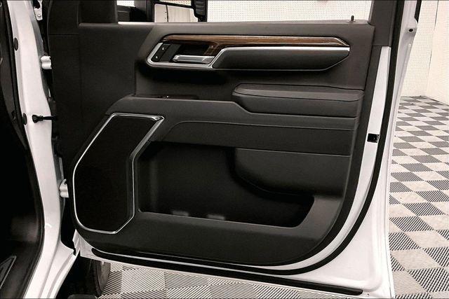 2025 Chevrolet Silverado 2500HD 4WD Crew Cab Long Bed LT