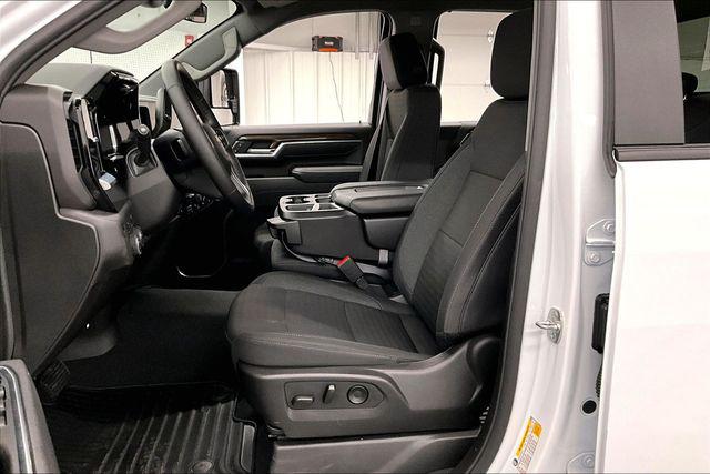 2025 Chevrolet Silverado 2500HD 4WD Crew Cab Long Bed LT