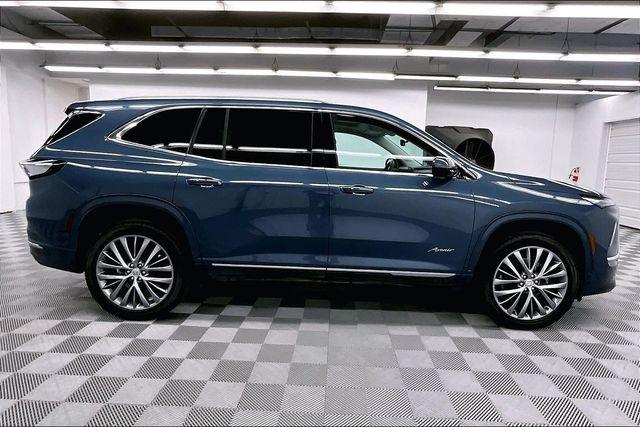 2025 Buick Enclave Avenir FWD