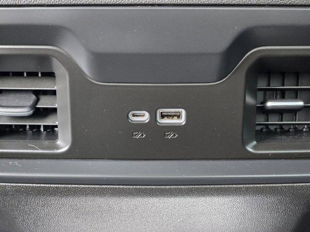 2023 Chevrolet Silverado 1500 4WD Crew Cab Short Bed RST
