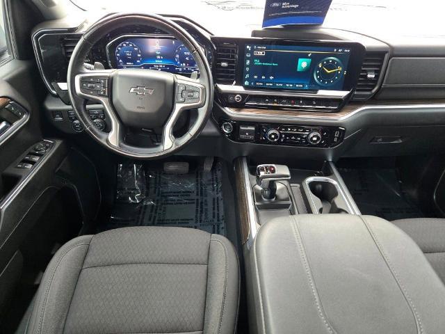 2023 Chevrolet Silverado 1500 4WD Crew Cab Short Bed RST