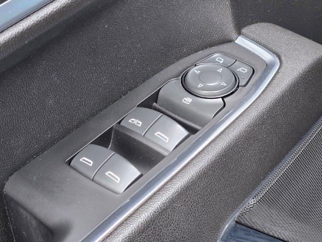 2023 Chevrolet Silverado 1500 4WD Crew Cab Short Bed RST