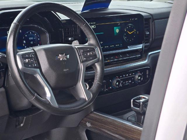 2023 Chevrolet Silverado 1500 4WD Crew Cab Short Bed RST