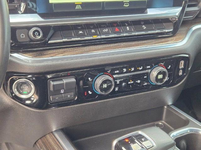 2023 Chevrolet Silverado 1500 4WD Crew Cab Short Bed RST