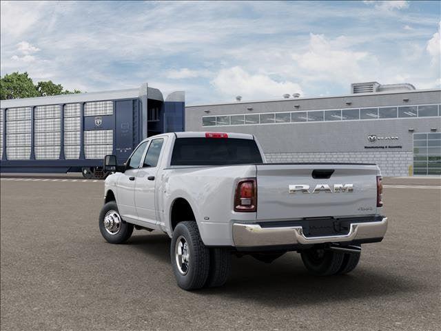 2026 RAM Ram 3500 RAM 3500 TRADESMAN CREW CAB 4X4 8 BOX