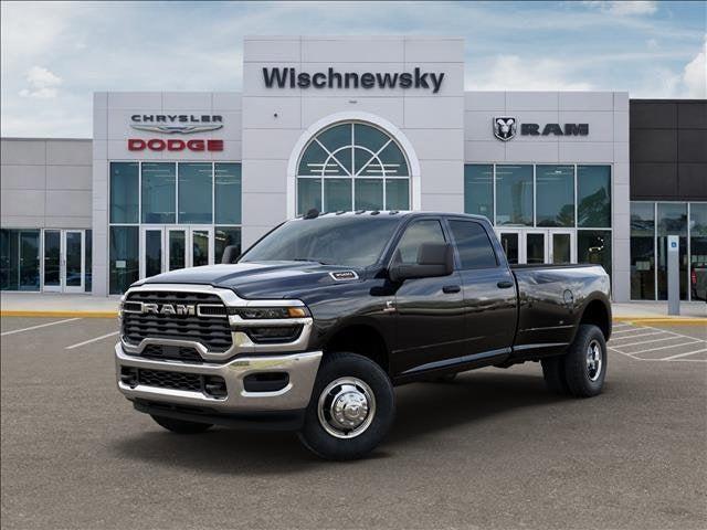 2026 RAM Ram 3500 RAM 3500 TRADESMAN CREW CAB 4X4 8 BOX 2026 RAM Ram 3500 RAM 3500 TRADESMAN CREW CAB 4X4 8 BOX