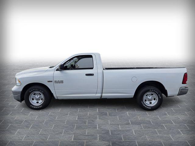 2017 RAM 1500 Tradesman Regular Cab 4x2 8 Box