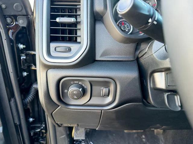 2026 Ram 2500 Big Horn Crew Cab 4x4 64 Box