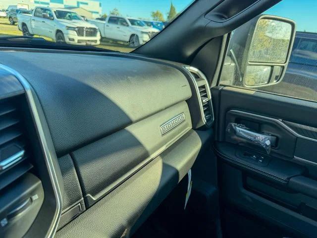 2026 Ram 2500 Big Horn Crew Cab 4x4 64 Box