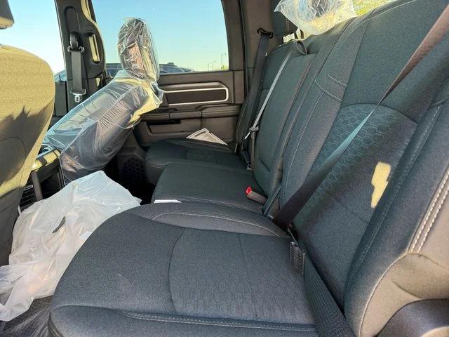 2026 Ram 2500 Big Horn Crew Cab 4x4 64 Box