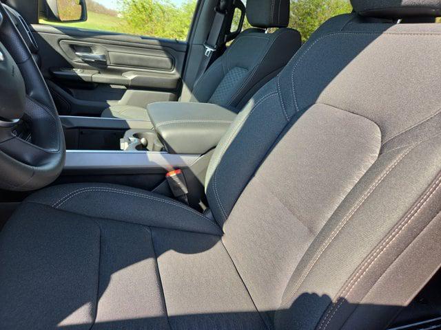 2026 RAM Ram 1500 RAM 1500 EXPRESS CREW CAB 4X4 57 BOX 2026 RAM Ram 1500 RAM 1500 EXPRESS CREW CAB 4X4 57 BOX