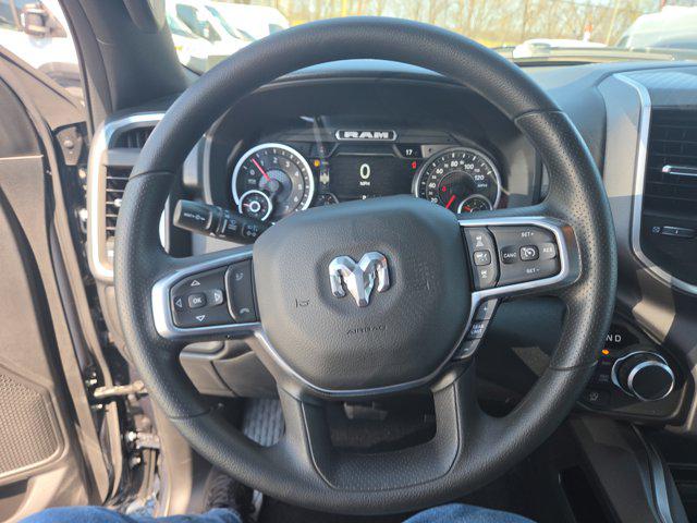 2026 RAM Ram 1500 RAM 1500 EXPRESS CREW CAB 4X4 57 BOX