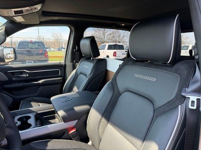 2026 Ram 1500 Laramie Crew Cab 4x4 5'7" Box