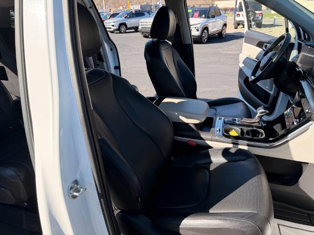 2024 Kia Carnival MPV SX Prestige