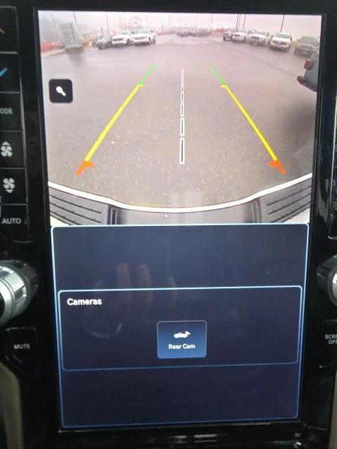 2024 RAM 2500 Laramie Crew Cab 4x4 64 Box