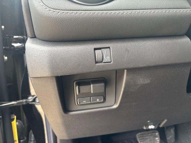 2026 Chevrolet Colorado LT, 4WD