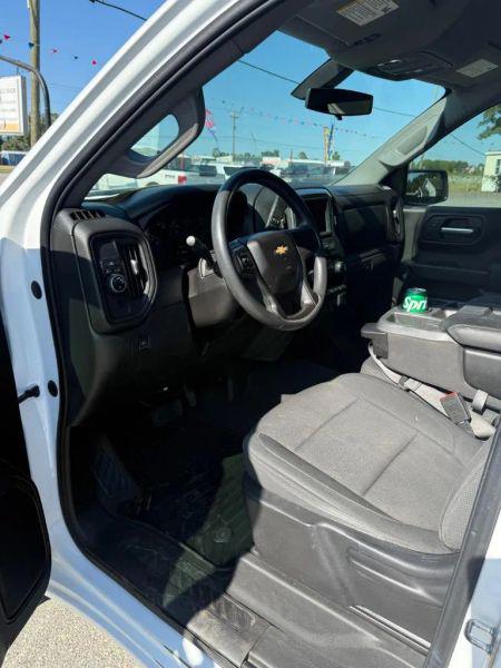 2021 Chevrolet Silverado 1500 2WD Crew Cab Short Bed Custom