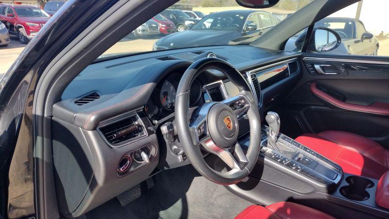 2016 Porsche Macan S