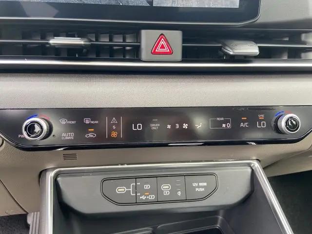 2026 Kia Carnival MPV SX