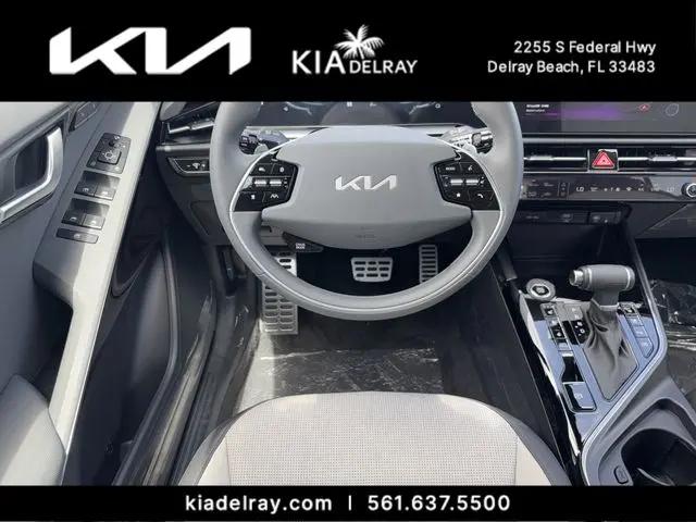 2026 Kia Niro SX Touring