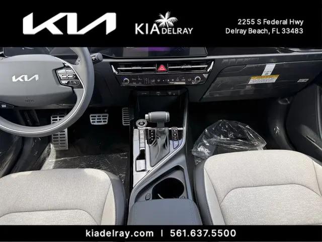 2026 Kia Niro SX Touring
