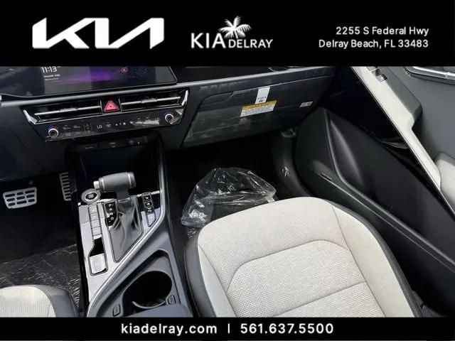 2026 Kia Niro SX Touring