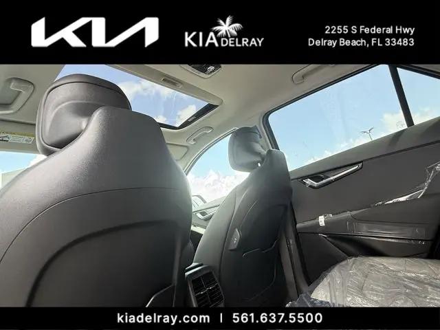 2026 Kia Niro SX Touring