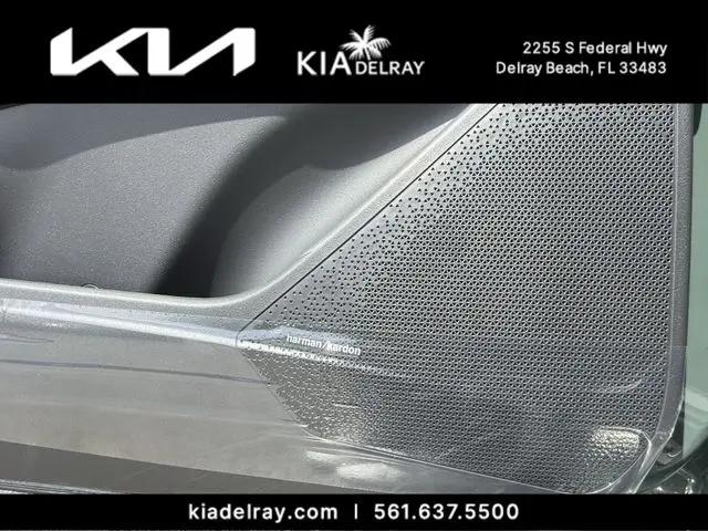 2026 Kia Niro SX Touring