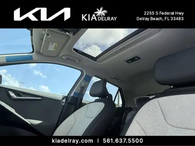 2026 Kia Niro SX Touring
