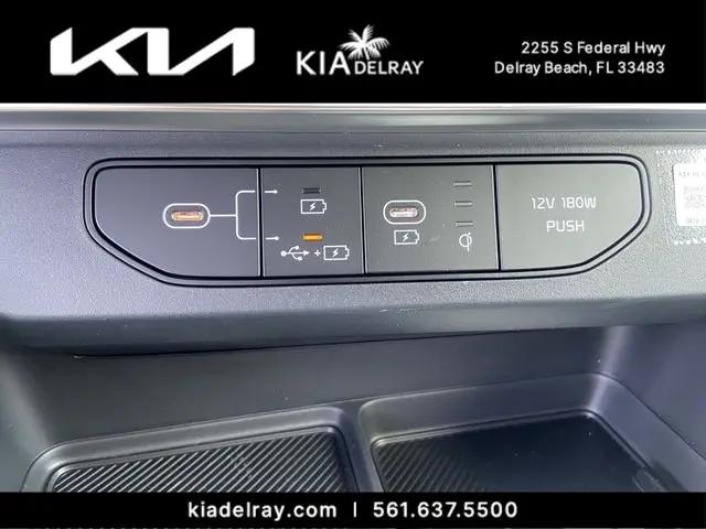 2026 Kia Carnival MPV SX