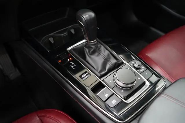 2023 Mazda CX-30 2.5 S Carbon Edition
