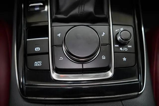 2023 Mazda CX-30 2.5 S Carbon Edition