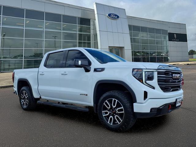 2024 GMC Sierra 1500 4WD Crew Cab Short Box AT4