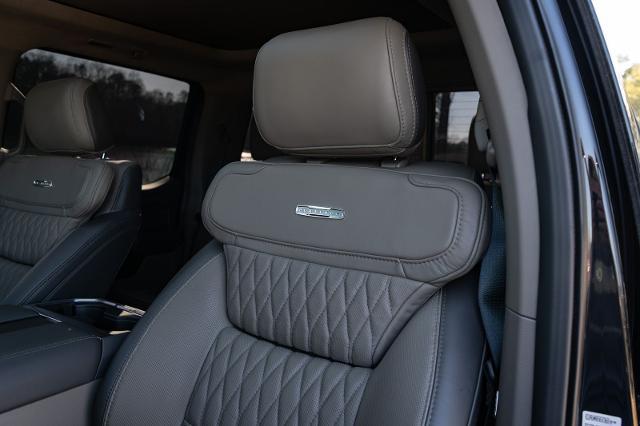 2025 Ford F-250 Platinum