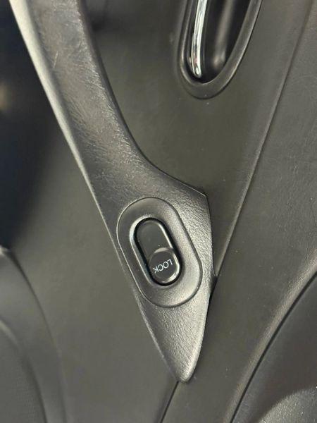 2004 Mazda MX-5 Cloth