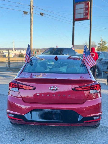 2020 Hyundai Elantra SEL