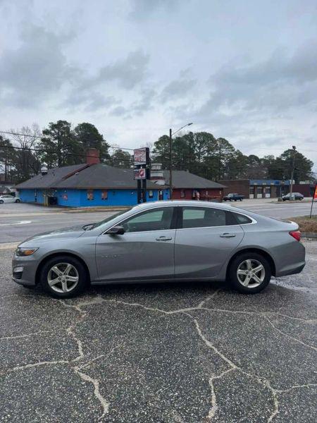 2023 Chevrolet Malibu FWD 1FL