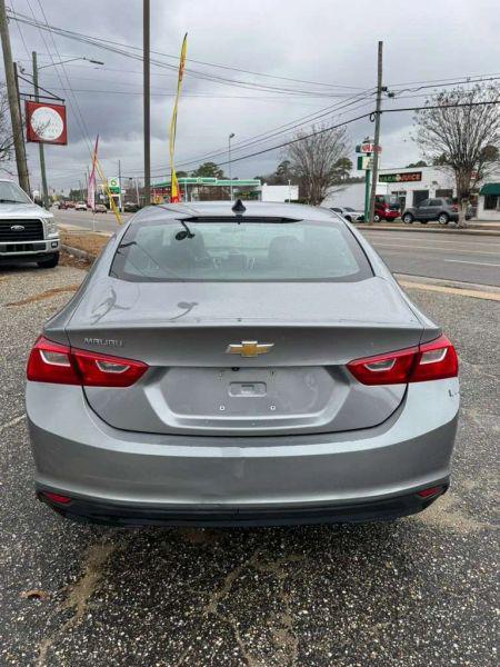 2023 Chevrolet Malibu FWD 1FL