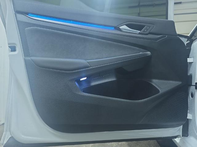 2025 Volkswagen Golf R 2.0T