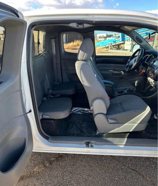 2013 Toyota Tacoma Base