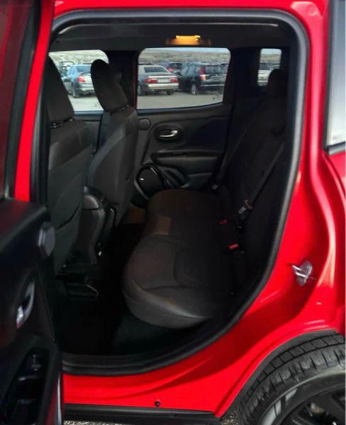 2017 Jeep Renegade Altitude FWD