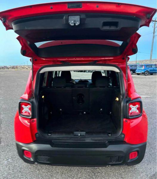 2017 Jeep Renegade Altitude FWD