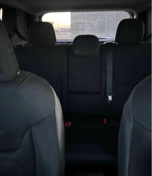 2017 Jeep Renegade Altitude FWD