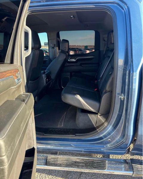 2024 GMC Sierra 1500 4WD Crew Cab Short Box SLT