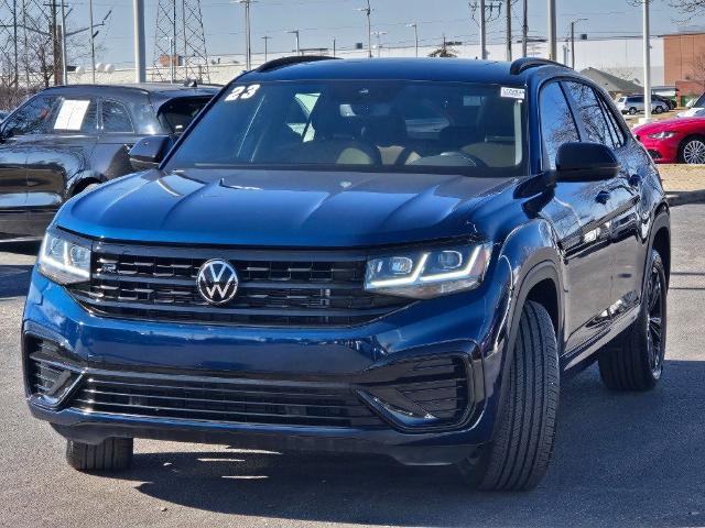 2023 Volkswagen Atlas Cross Sport 2.0T SEL R-Line Black