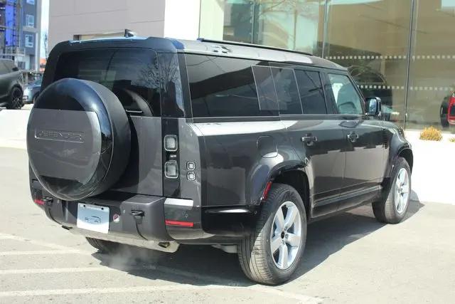 2026 Land Rover Defender P400 X-Dynamic SE