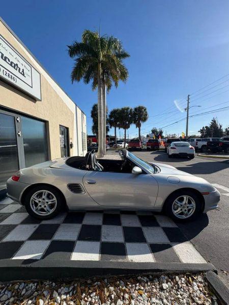 2004 Porsche Boxster Base